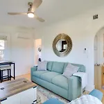 Sip, Shop And Explore San Diego Apartment